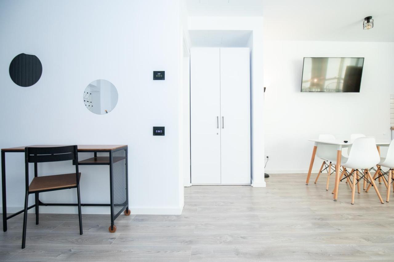 Cozy Studio 4 People With Parking ซินายา ภายนอก รูปภาพ