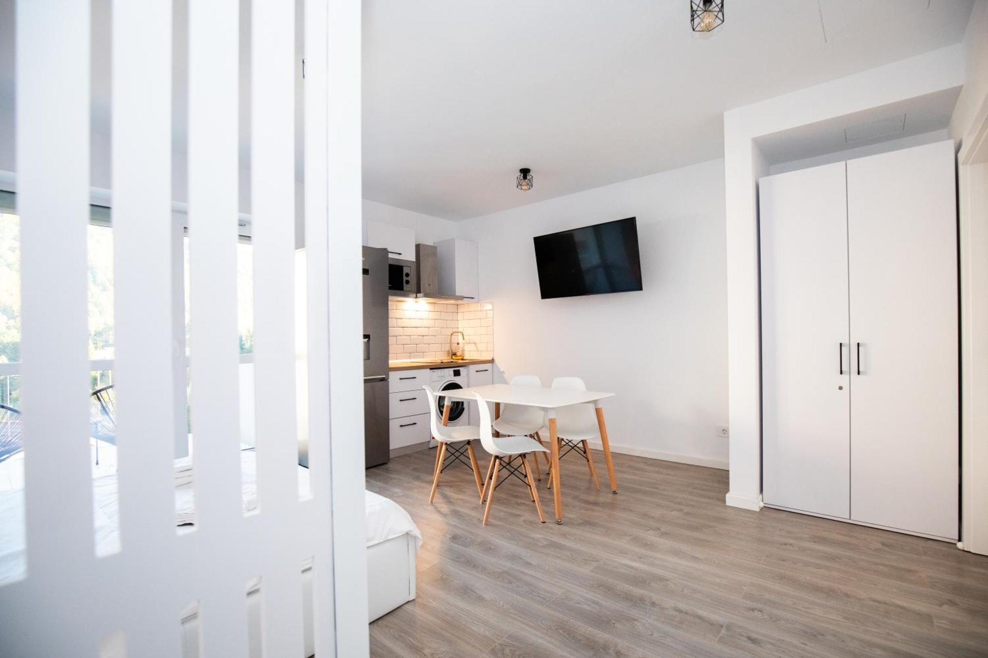 Cozy Studio 4 People With Parking ซินายา ภายนอก รูปภาพ